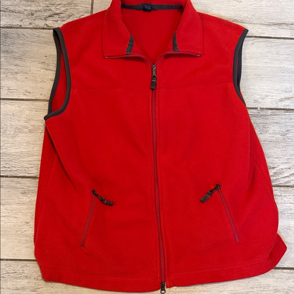 Gap Men’s Red Fleece Vest with Black Trim XL